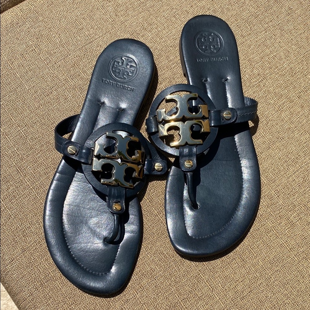 Tory Burch Miller Navy Sandals with Gold Emblem size 9